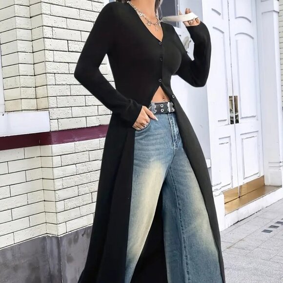 Elegant Long Knitted Cardigan (Size: XL & XXL) - Picture 1 of 3